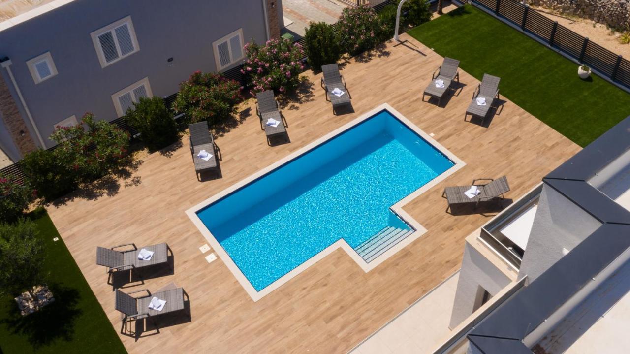 Villas Royal II With Private Pool Novalja Exterior photo